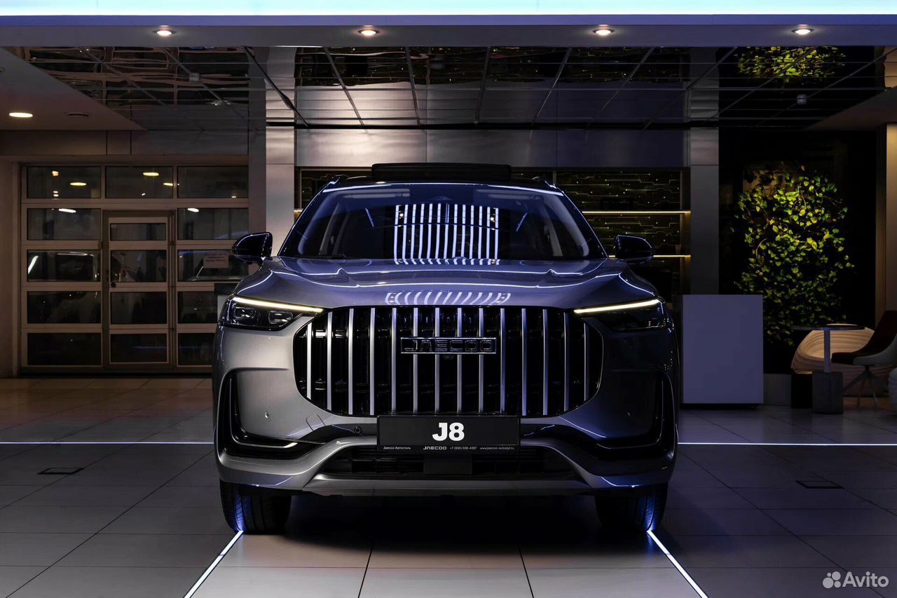 JAECOO J8 2.0 AMT, 2026