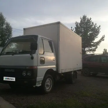 Изотермический фургон 12 м³ Nissan Atlas, 1991