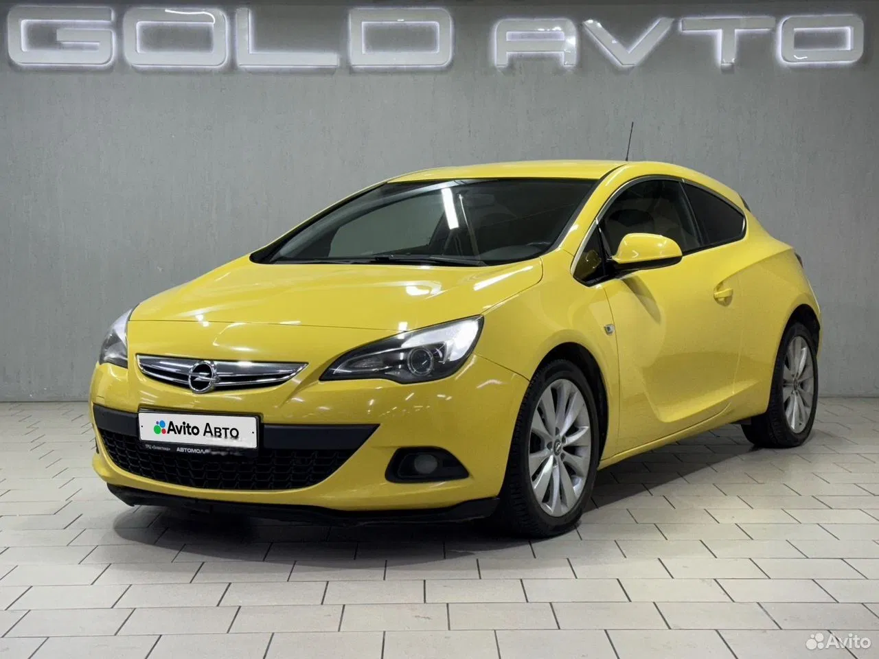 Opel Astra GTC 1.4 AT, 2013, 207 812 км