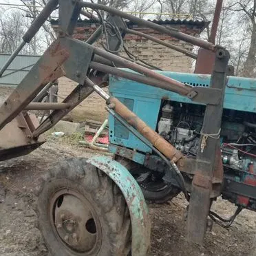 Фронтальный погрузчик мтз 320П04, 2014